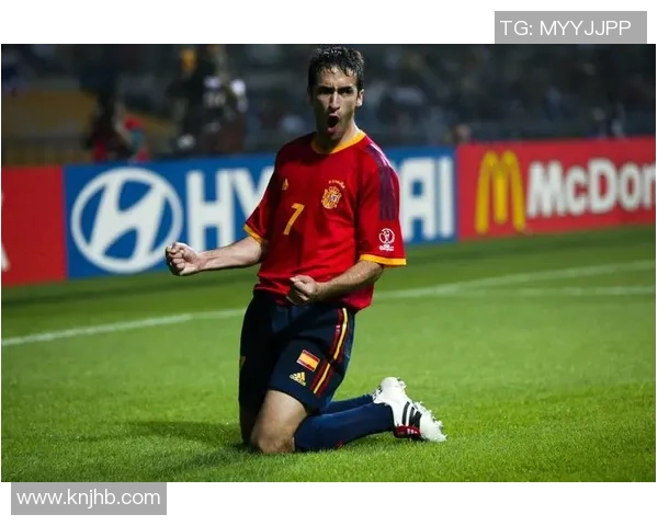 西班牙传奇射手比利亚的荣耀生涯与绿茵场上不灭的进球记忆